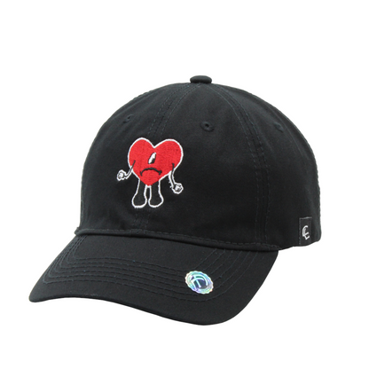 Corazoncito Sad - Gorra Bad Bunny - Cap Land